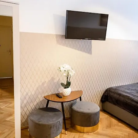 Clicktheflat Pereca Centre